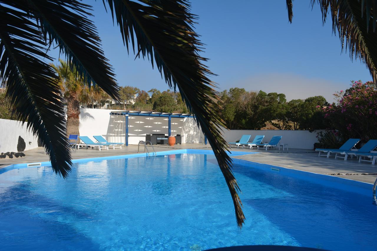 Melina Hotel Fira  Extérieur photo